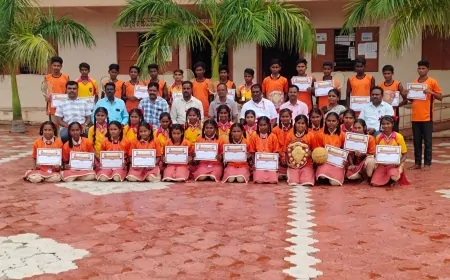 ಸಮಗ್ರ ವೀರಾಗ್ರಣಿ ಪ್ರಶಸ್ತಿ ವಿಜೇತ ಕುಪಕಡ್ಡಿ ಪ್ರೌಢಶಾಲೆ ಮಕ್ಕಳು