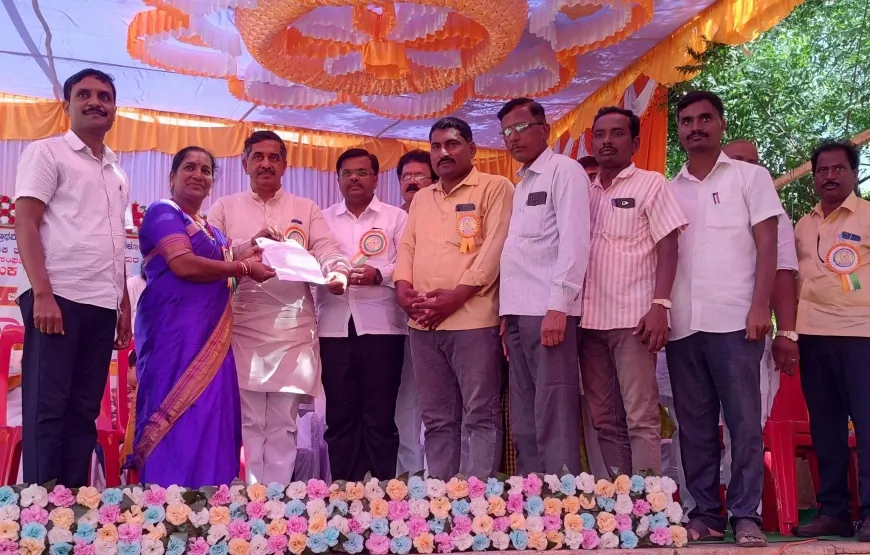 ಪದವೀಧರ ಪ್ರಾಥಮಿಕ ಶಾಲಾ ಶಿಕ್ಷಕರ ಸಮಸ್ಯೆ ಬಗೆಹರಿಸಿ