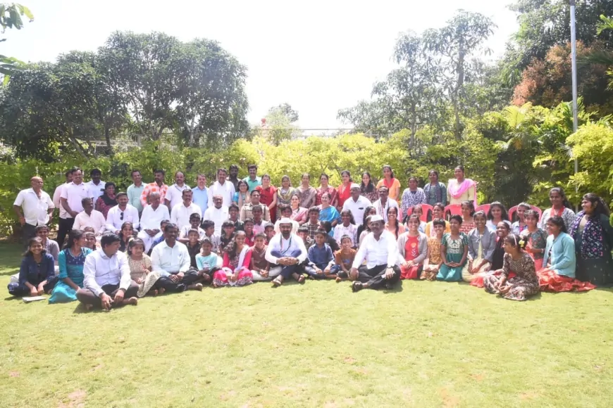 ಸರ್ಕಾರ ಸೂಕ್ತ ವ್ಯಕ್ತಿಯನ್ನು ಬಾಲ ವಿಕಾಸ ಅಕಾಡೆಮಿ ಅಧ್ಯಕ್ಷನನ್ನಾಗಿ ಮಾಡಿದೆ : ಸಂಗಮೇಶರ ಕಾರ್ಯ ಶ್ಲಾಘಿಸಿದ ಸಚಿವ ಲಾಡ್