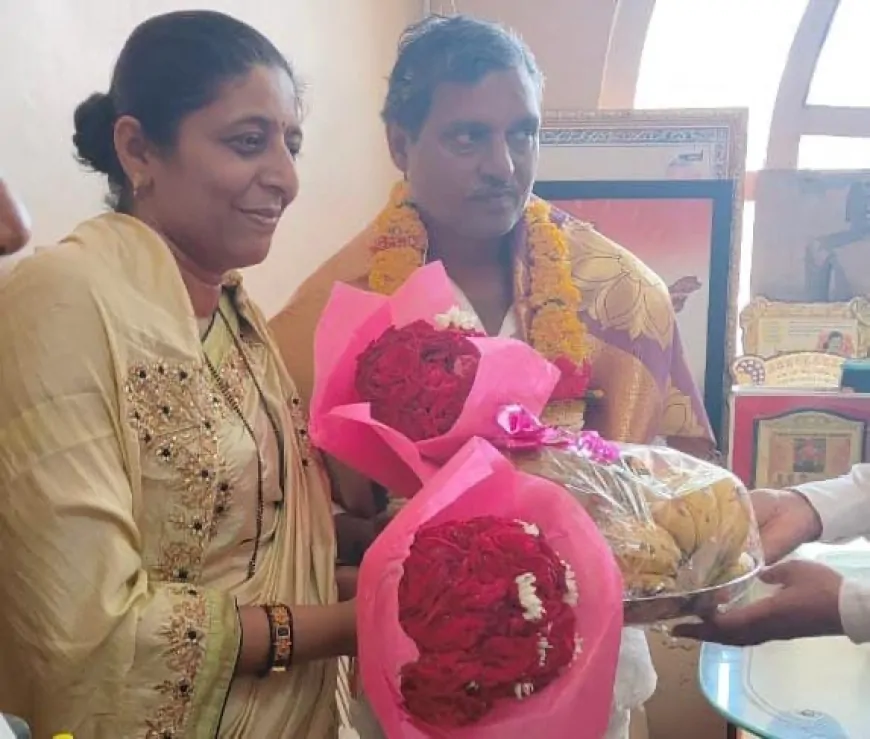 ಬ್ಯಾಂಕ್ ಆಫ್ ಬರೋಡ ಶಾಖೆ ನಿವರಗಿಯಿಂದ ಅಜೀತ ಮುತ್ತಿನ ದಂಪತಿಗೆ ಸನ್ಮಾನ