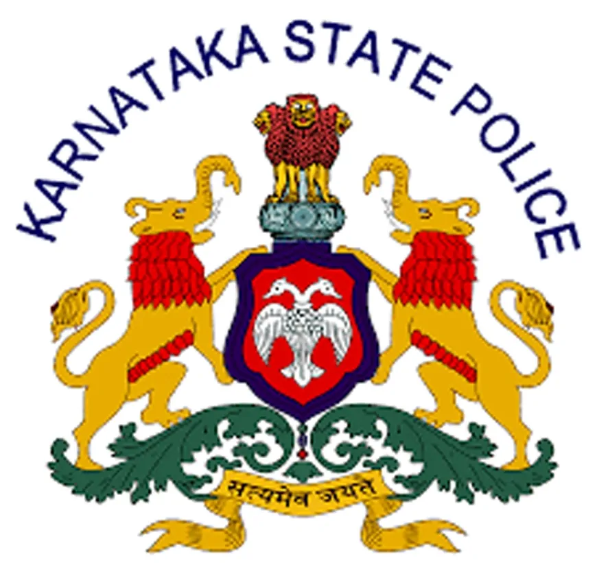 ಸಂಚಾರಿ ನಿಯಮ ಪಾಲಿಸಲು ಪೊಲೀಸ್ ಅಧಿಕಾರಿಗಳಿಂದ ಸೂಚನೆ