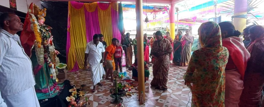 ಸಂಭ್ರಮದ ನಾಡ ದೇವಿಯ ಮೂರ್ತಿ ಮೆರವಣಿಗೆ