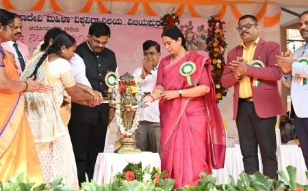 ಉತ್ತಮ ಸಾಧನೆಗೆ ಮುಂದಾಗಿ : ವಿದ್ಯಾರ್ಥಿಗಳಿಗೆ ಸಚಿವೆ ಲಕ್ಷ್ಮೀ ಹೆಬ್ಬಾಳಕರ ಕರೆ