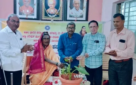 ಸರಳತೆಯ ಸಾತ್ವಿಕ ಜೀವನವೇ ಸಿದ್ದೇಶ್ವರ ಶ್ರೀಗಳ ಆದರ್ಶ- ಸಂತೋಷ ಬಂಡೆ