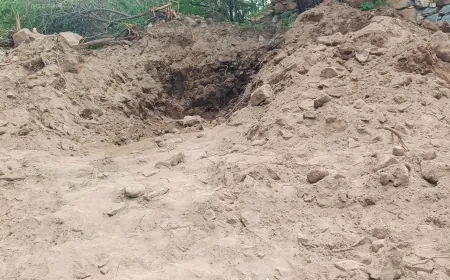 ಕೃಷ್ಣಾತೀರದಲ್ಲಿ ನಿಧಿಗಳ್ಳರ ಬಂಧನ : ಆರೋಪಿಗಳನ್ನು ಹಿಡಿದು ಪೊಲೀಸರಿಗೆ ಒಪ್ಪಿಸಿದ ಗ್ರಾಮಸ್ಥರು