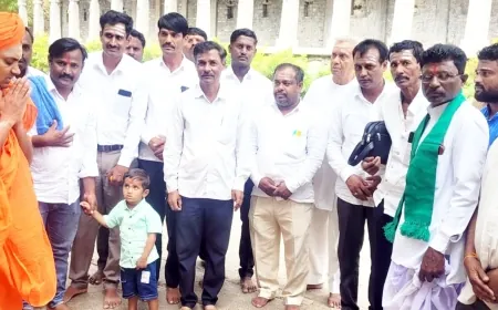 ಬಸವೇಶ್ವರ ಪ್ರಥಮ ಮಹಾರಥೋತ್ಸವಕ್ಕೆ ಗವಿಸಿದ್ದೇಶ್ವರ ಶ್ರೀ ಚಾಲನೆ