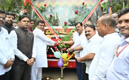 ನಗರದ ಪ್ರೇಕ್ಷಣಿಯ ಸ್ಥಳಗಳ ಪ್ರವಾಸ ಯೋಜನೆ ವಿಜಯ ರಥಕ್ಕೆ ಜಿಲ್ಲಾ ಉಸ್ತುವಾರಿ ಸಚಿವ ಎಂ.ಬಿ.ಪಾಟೀಲ ಚಾಲನೆ