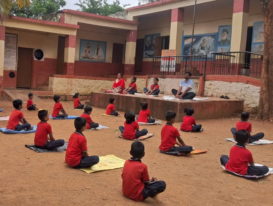ಯೋಗವು ಜೀವನಕ್ಕೆ ಸಂಜೀವಿನಿ ಇದ್ದಂತೆ : ಶಿಕ್ಷಕ ಕಬ್ಬೂರ
