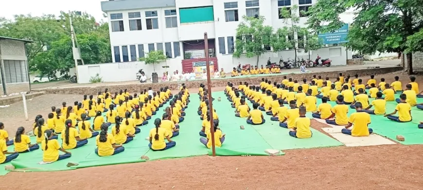 ಪದ್ಮಾಂಜಲಿ ಸ್ಕೂಲ್ : ಅಂತರಾಷ್ಟಿçÃಯ ಯೋಗ ದಿನಾಚರಣೆ