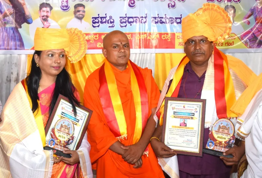 ಹಿಪ್ಪರಗಿ ದಂಪತಿಗೆ ಕರುನಾಡು ಗಾನಕೋಗಿಲೆ ಪ್ರಶಸ್ತಿ