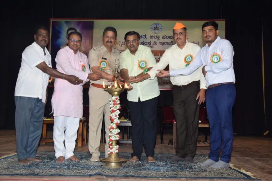 ಹಡಪದ ಅಪ್ಪಣ್ಣನವರ ವಚನಗಳು ಸಾರ್ವಕಾಲಿಕ : ಸಂಗಮೇಶ ಬಬಲೇಶ್ವರ