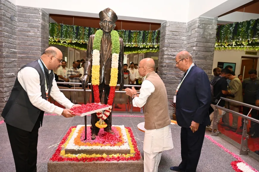 ವಿದ್ಯಾರ್ಥಿಗಳು ಉಜ್ವಲ ಭವಿಷ್ಯ ರೂಪಿಸಿಕೊಳ್ಳುವುದರ ಜೊತೆಗೆ ದೇಶ ಮತ್ತು ಸಮಾಜಕ್ಕೆ ಉತ್ತಮ ಕೊಡುಗೆ ನೀಡಲು ಕೇಂದ್ರ ಸಚಿವ ಜ್ಯೋತಿರಾದಿತ್ಯ ಎಂ ಸಿಂಧ್ಯಾ ಕರೆ