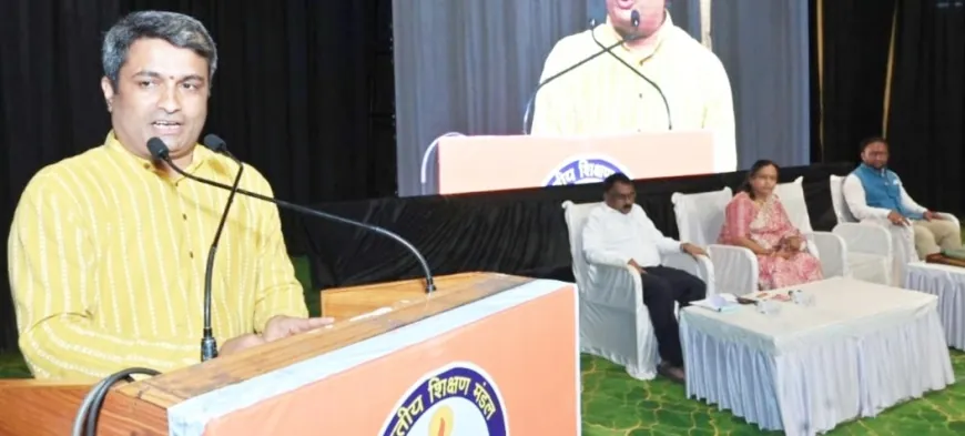 ವೇದಗಳು ಪ್ರಾಚೀನ ಭಾರತದ ಜ್ಞಾನದ ಮೂಲ : ವಿನಾಯಕ ಭಟ್