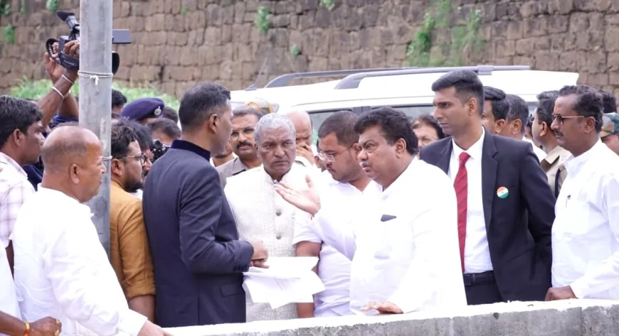 ಮಳೆಯಿಂದ ಹಾನಿಗೊಳಗಾದ ಪ್ರದೇಶಗಳಿಗೆ ಸಚಿವ ಎಂ.ಬಿ.ಪಾಟೀಲ ಭೇಟಿ : ೧೫೦ ಕೋಟಿ ಅನುದಾನ ಮಂಜೂರಾತಿಗೆ ಕ್ರಮ