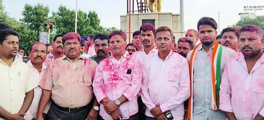 ಸಿಂದಗಿ ಪುರಸಭೆ ಈಗ ನಗರಸಭೆ : ಪುರಸಭೆ ಅಧ್ಯಕ್ಷ ಡಾ.ಶಾಂತವೀರ ಮನಗೂಳಿ ನೇತೃತ್ವದಲ್ಲಿ ಸಂಭ್ರಮಾಚರಣೆ